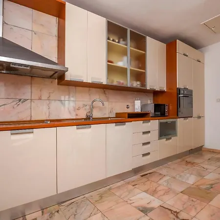 Apartment Dajana